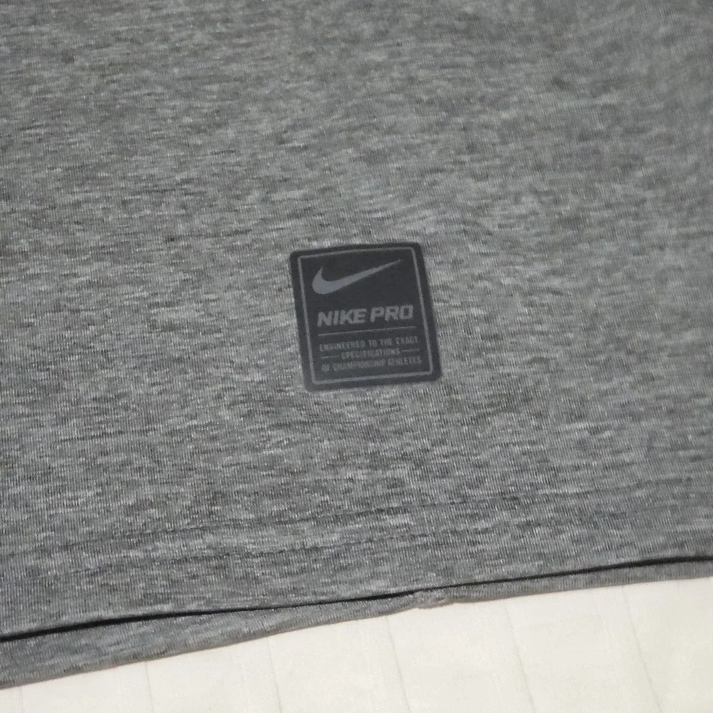 Nike pro combat